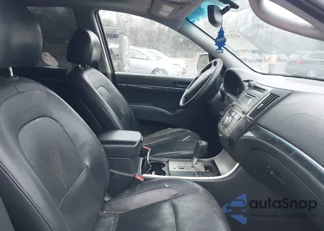 2010 Hyundai Veracruz Limited z USA, uszkodzony, nr VIN KM8NU4CC0AU120636